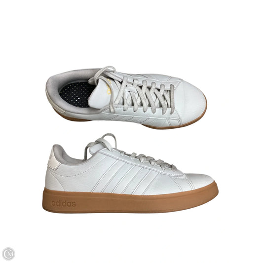 Shoes Sneakers By Adidas In Cream & Tan, Size: 10