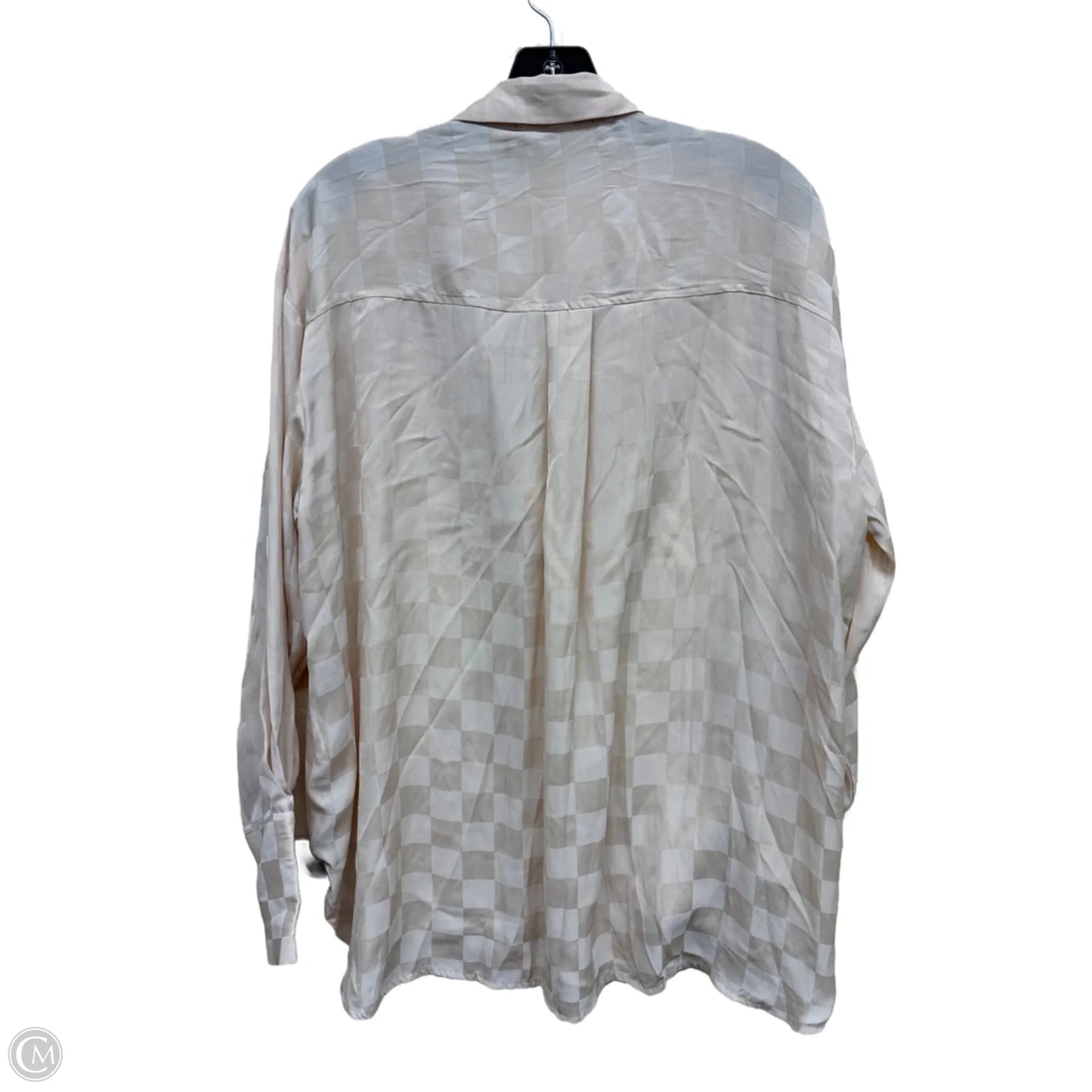 Top Long Sleeve By Clothes Mentor In Tan, Size: M