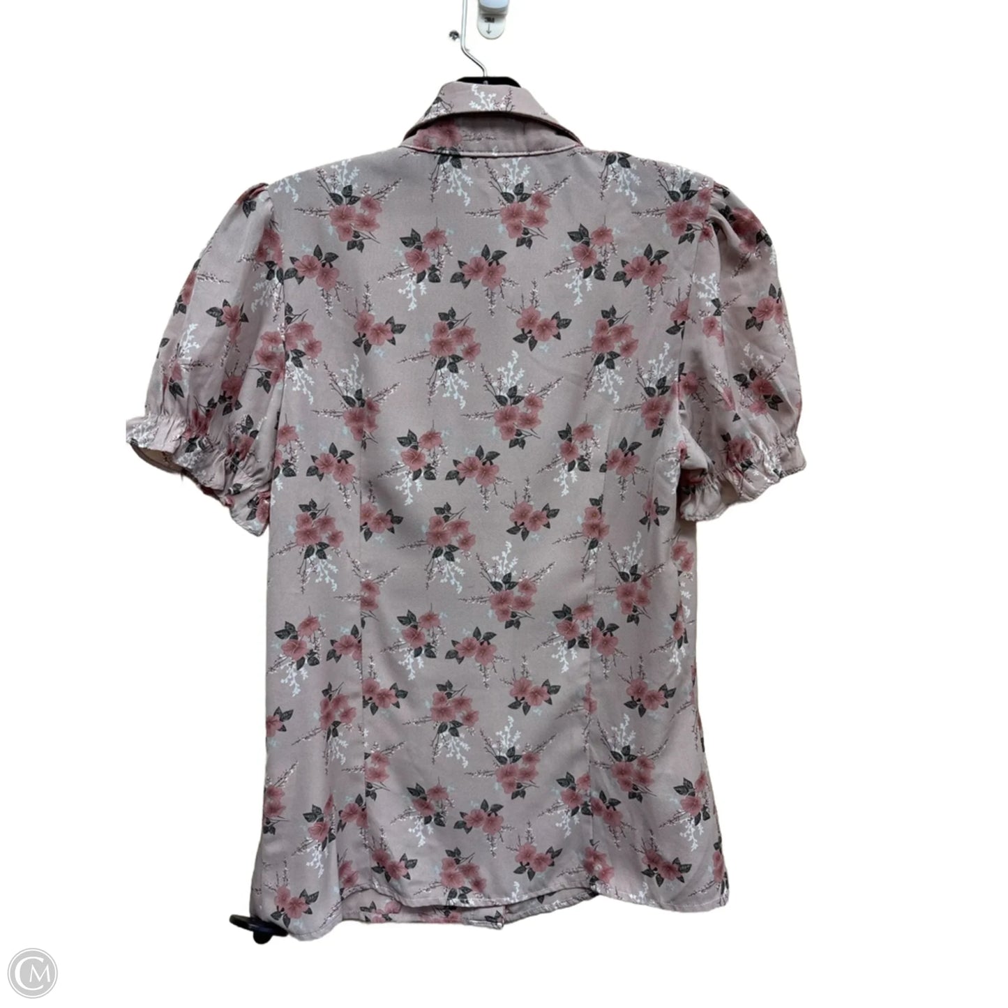 Top Short Sleeve By Clothes Mentor In Pink, Size: S