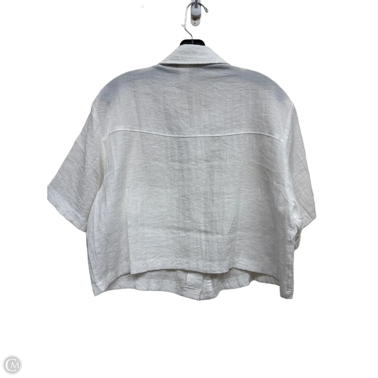 Top Short Sleeve By Divided In White, Size: M