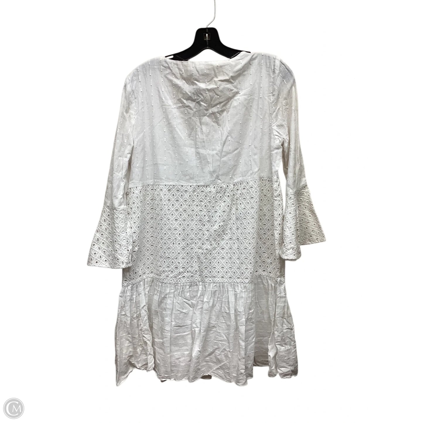 Dress Casual Short By Bcbgeneration In White, Size: M