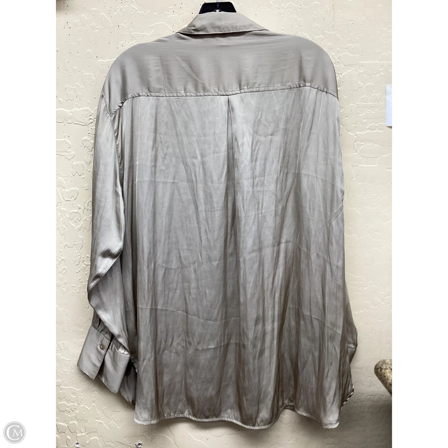 Top Long Sleeve By Old Navy In Gold, Size: L