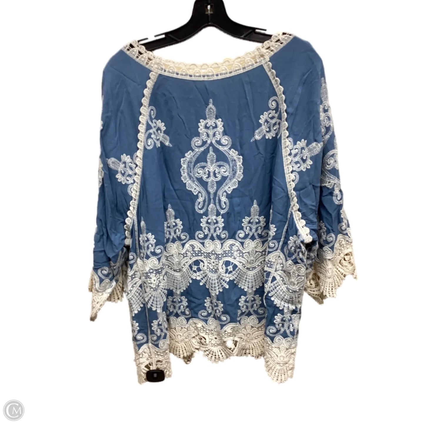 Top Long Sleeve By Clothes Mentor In Black & White, Size: 1x
