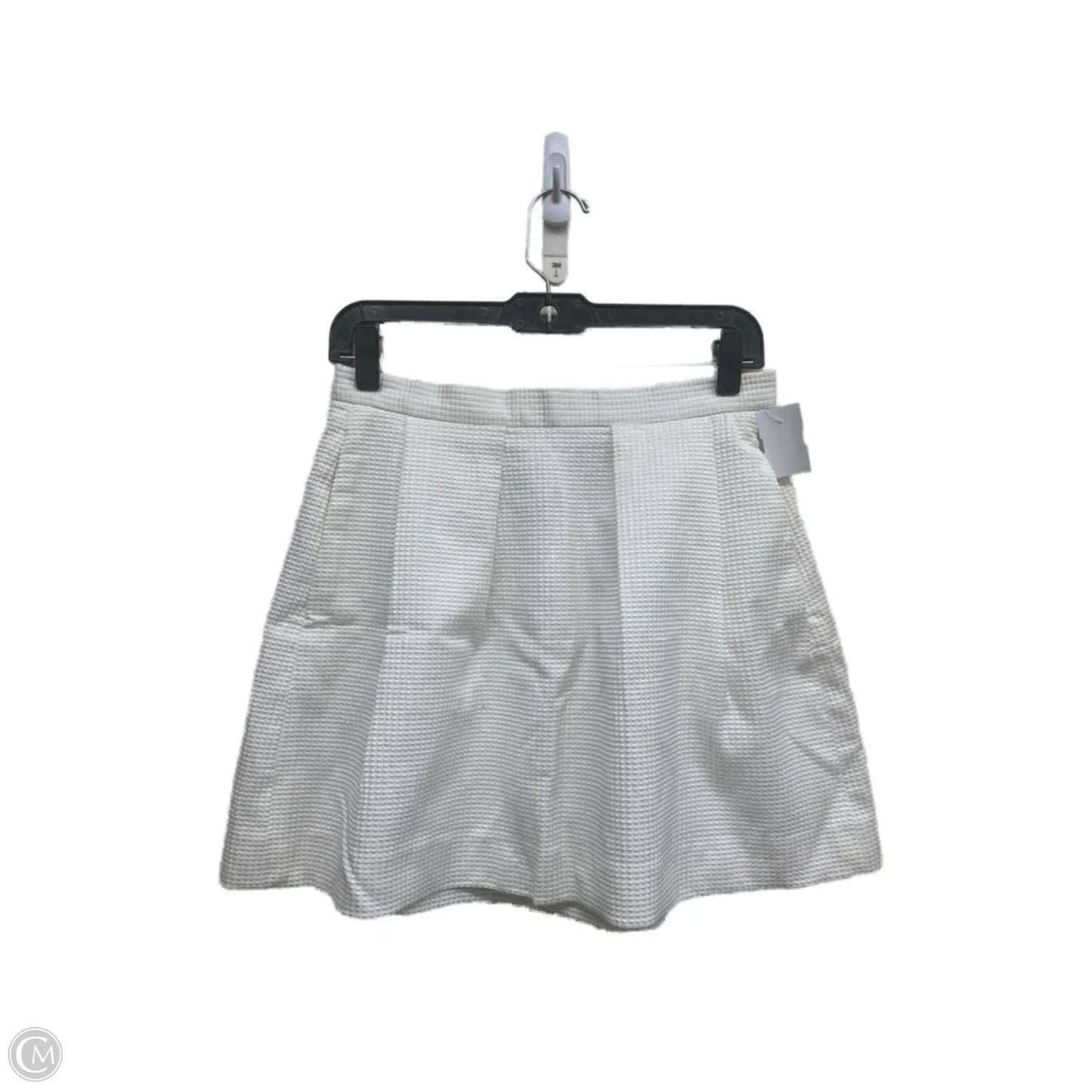 Skirt Mini & Short By French Connection In White, Size: 6