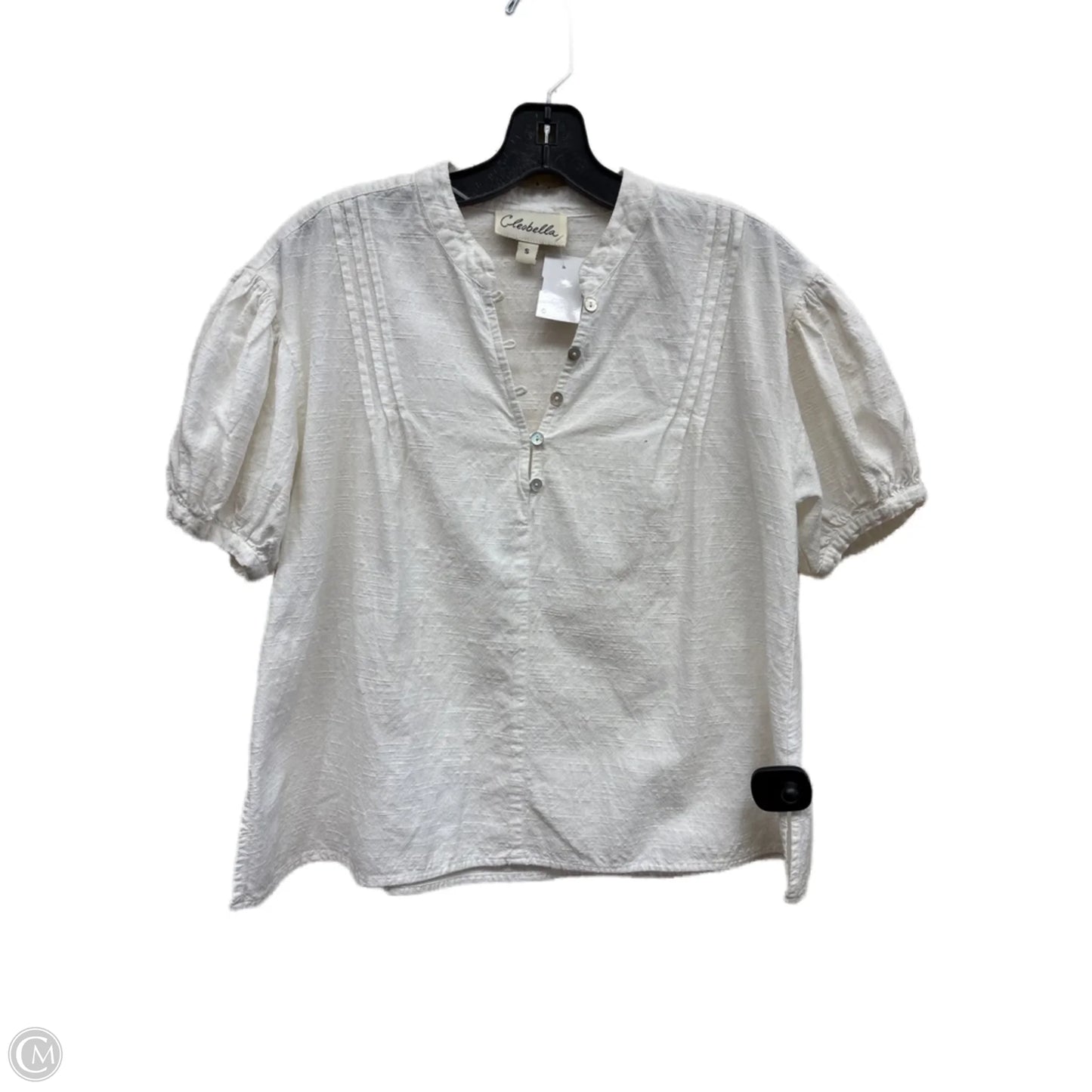 Top Short Sleeve By Clothes Mentor In White, Size: S