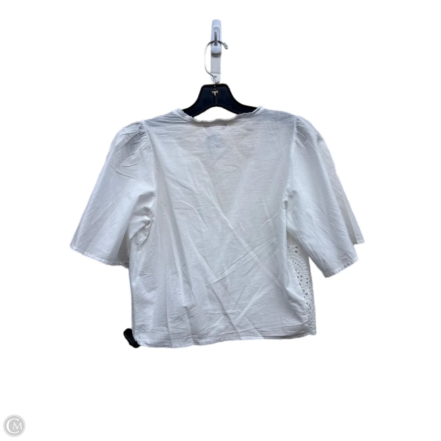 Top Short Sleeve By Passport In White, Size: M
