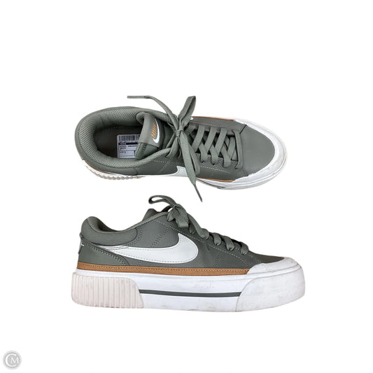 Shoes Sneakers By Nike In Green, Size: 7