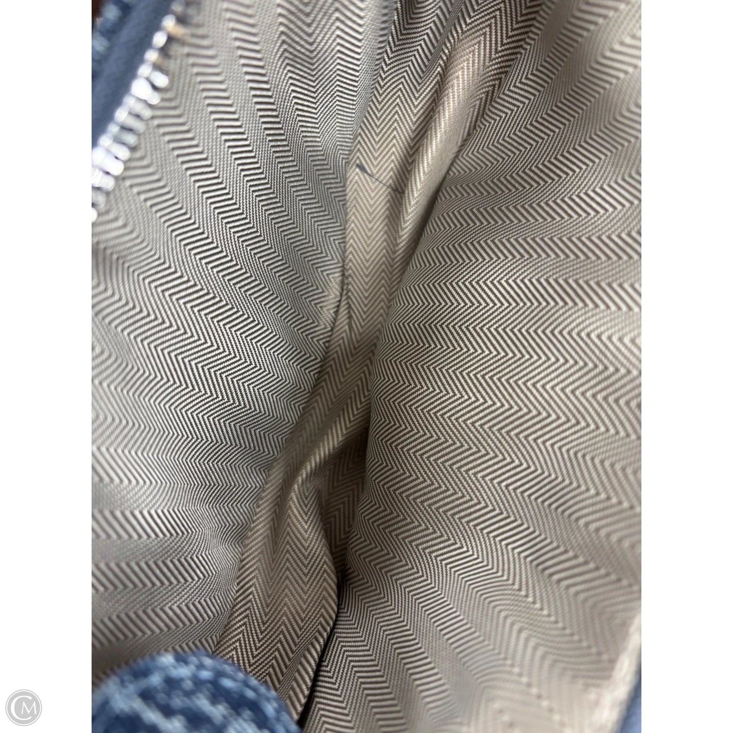 Crossbody By Clothes Mentor, Size: Medium