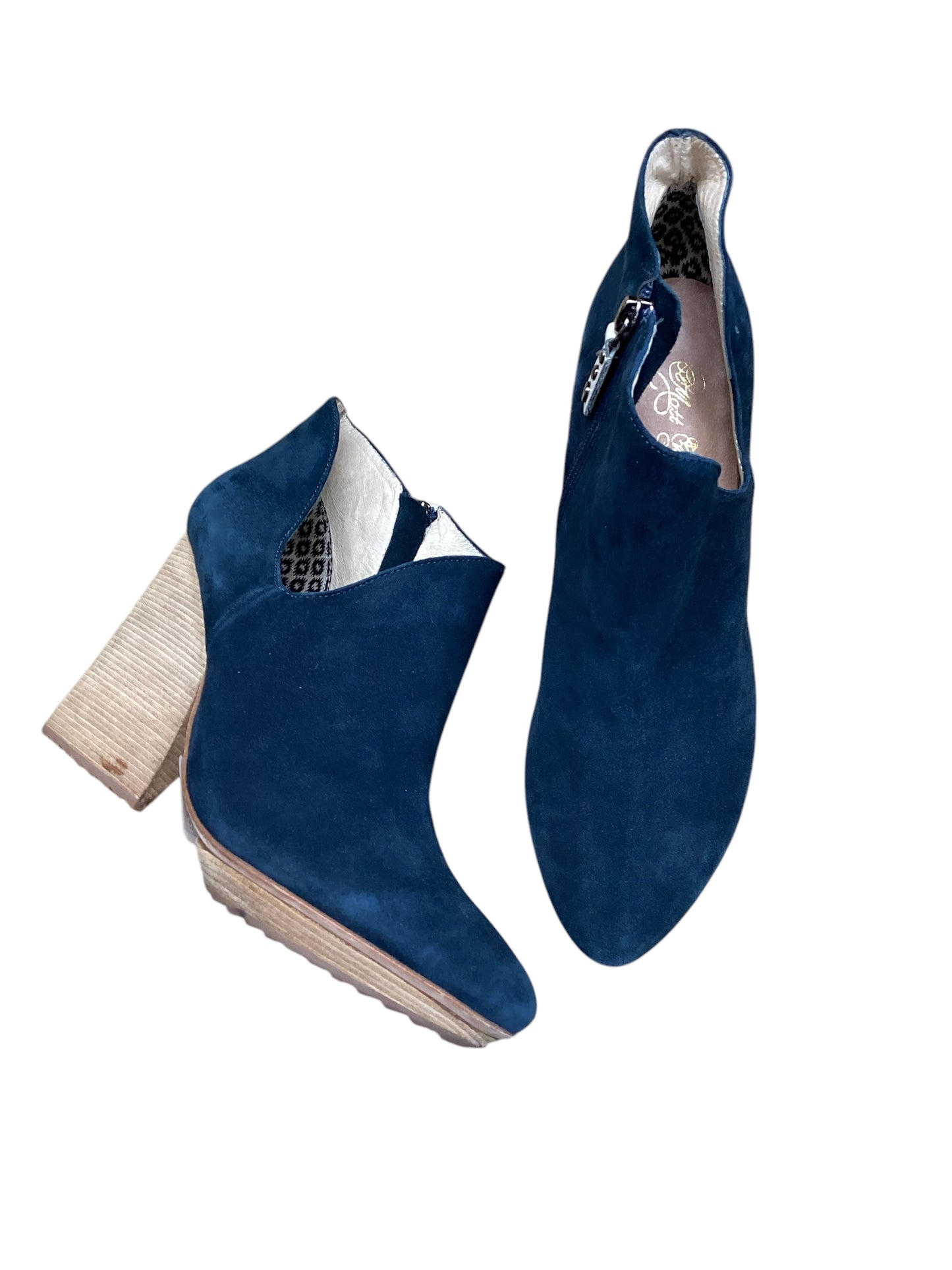 Boots Ankle Heels By Clothes Mentor In Blue, Size: 8.5