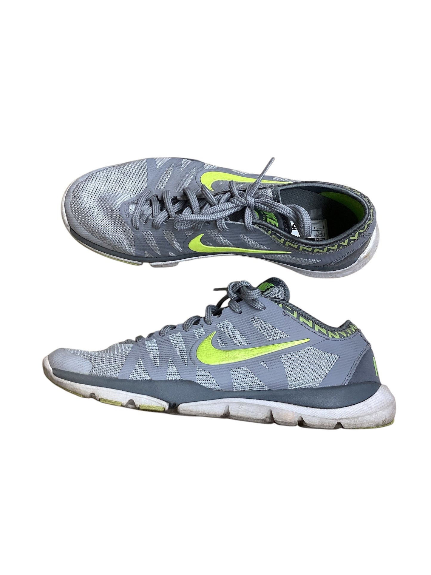 Shoes Athletic By Nike Size: 9.5