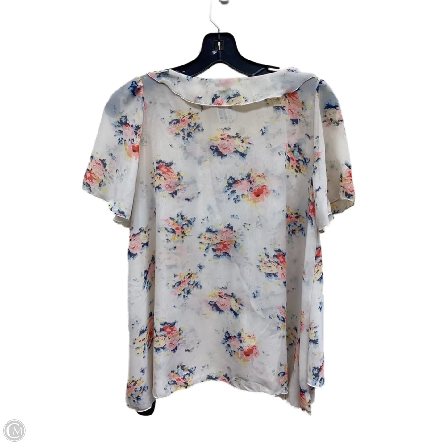 Top Short Sleeve By Clothes Mentor In Floral Print, Size: M
