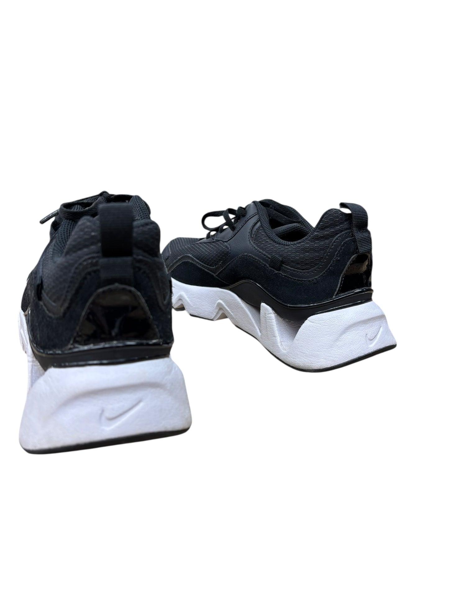 Shoes Athletic By Nike In Black, Size: 11.5