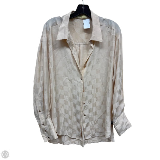 Top Long Sleeve By Clothes Mentor In Tan, Size: M