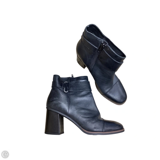 Boots Ankle Heels By Korks In Black, Size: 7