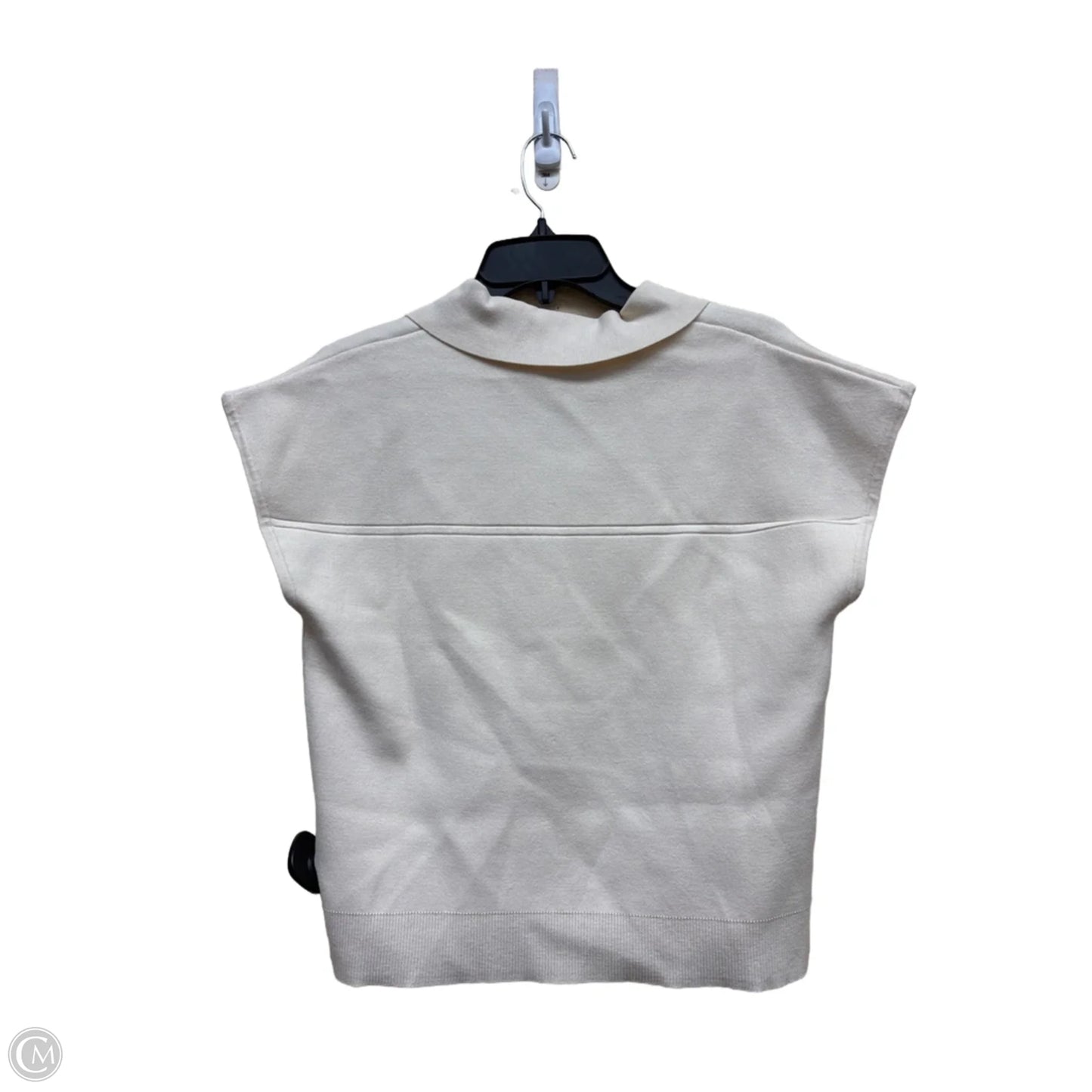 Top Sleeveless By Clothes Mentor In Cream, Size: Xs