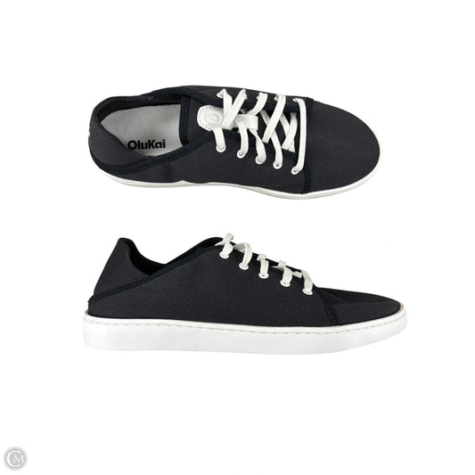 Shoes Sneakers By Olukai In Black, Size: 9