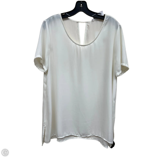 Top Short Sleeve By Lush In Cream, Size: L