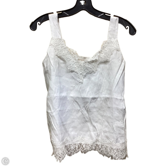 Top Sleeveless By Clothes Mentor In White