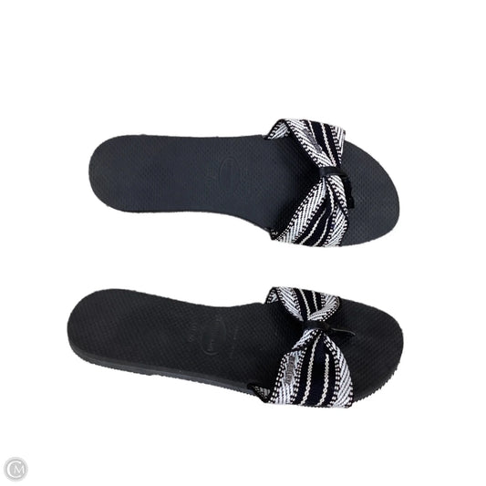 Sandals Flats By Havaianas In Black & White, Size: 11