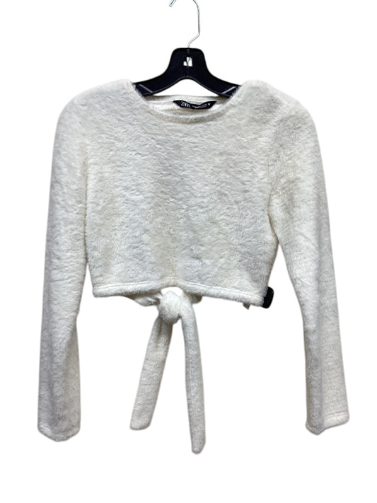 Top Long Sleeve By Zara In White, Size: M