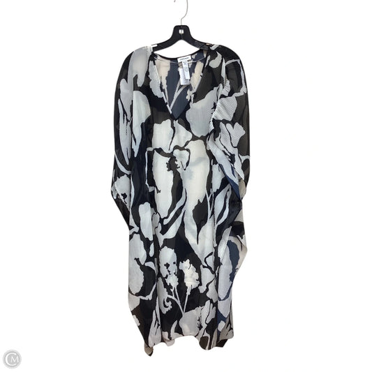 Swimwear Cover-up By Nordstrom In Black & White, Size: Osfm