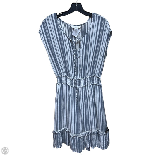 Dress Casual Short By Clothes Mentor In Striped Pattern, Size: M