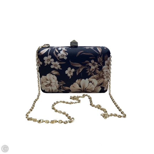 Clutch By Express, Size: Small