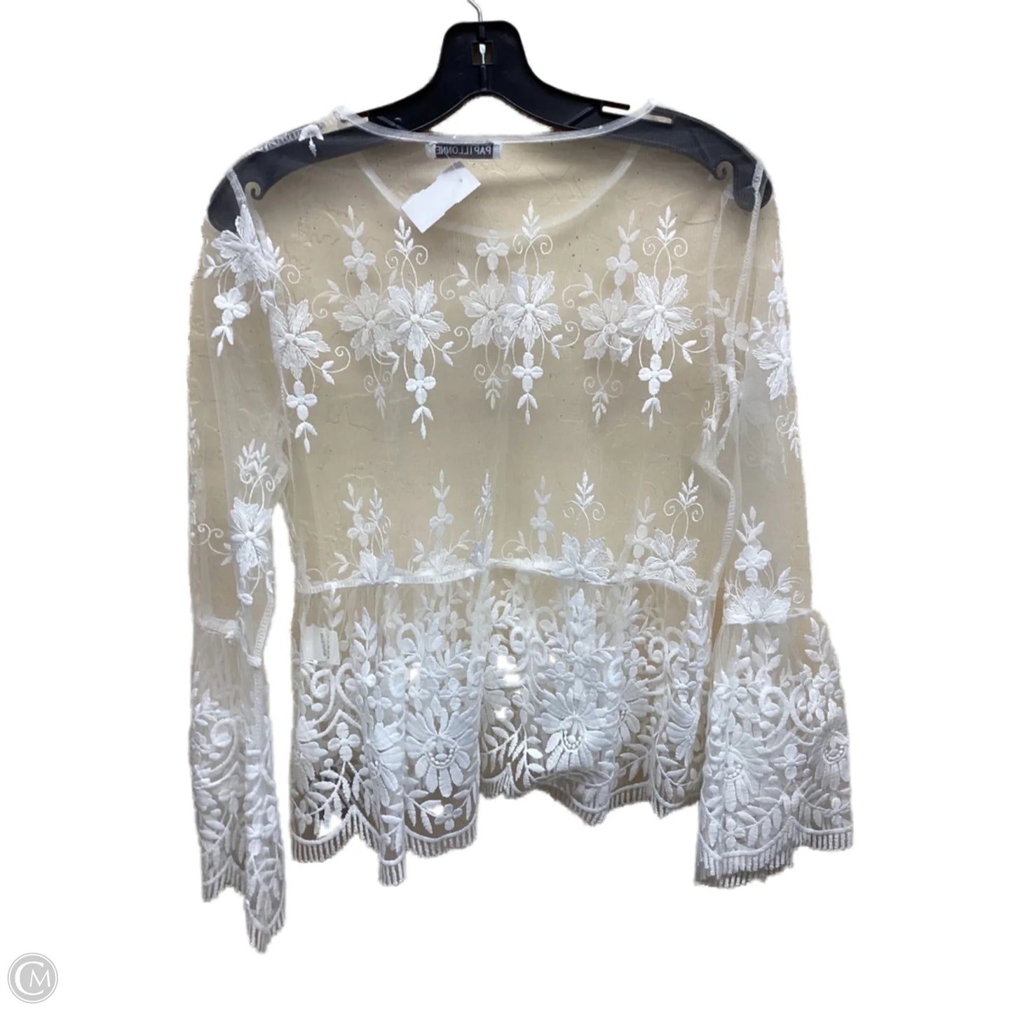 Top Long Sleeve By Clothes Mentor In White