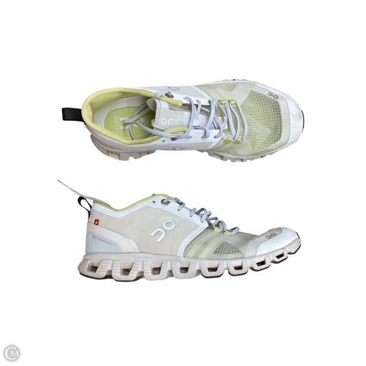Shoes Athletic By On In White & Yellow, Size: 7.5