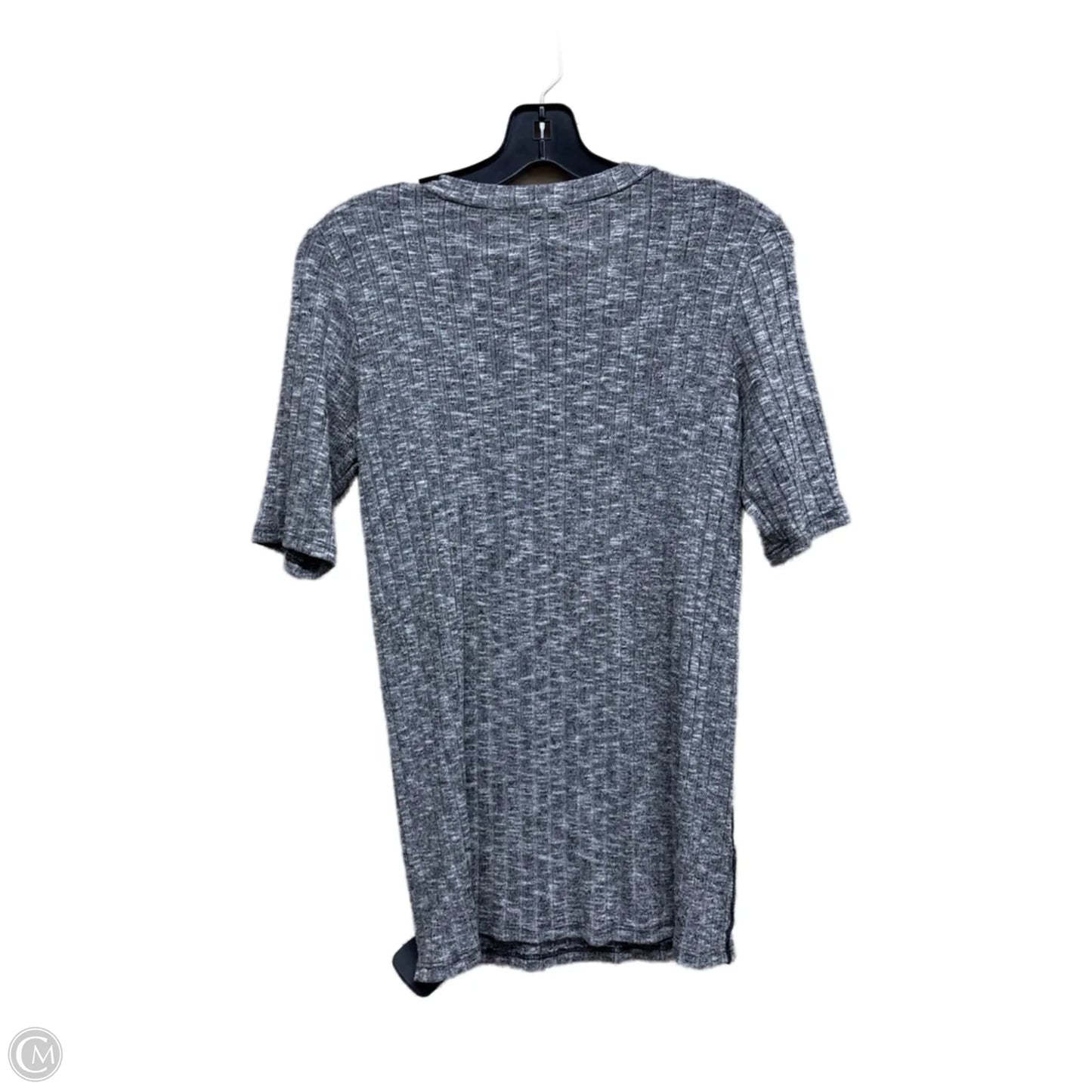 Top Short Sleeve By Evereve In Grey, Size: Osfm
