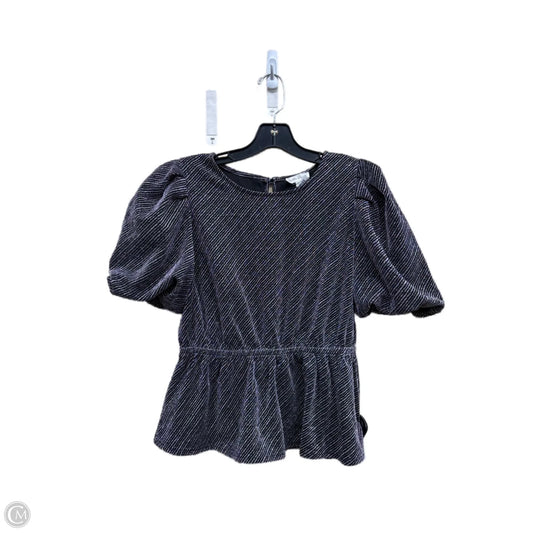 Top Short Sleeve By Clothes Mentor In Silver, Size: M