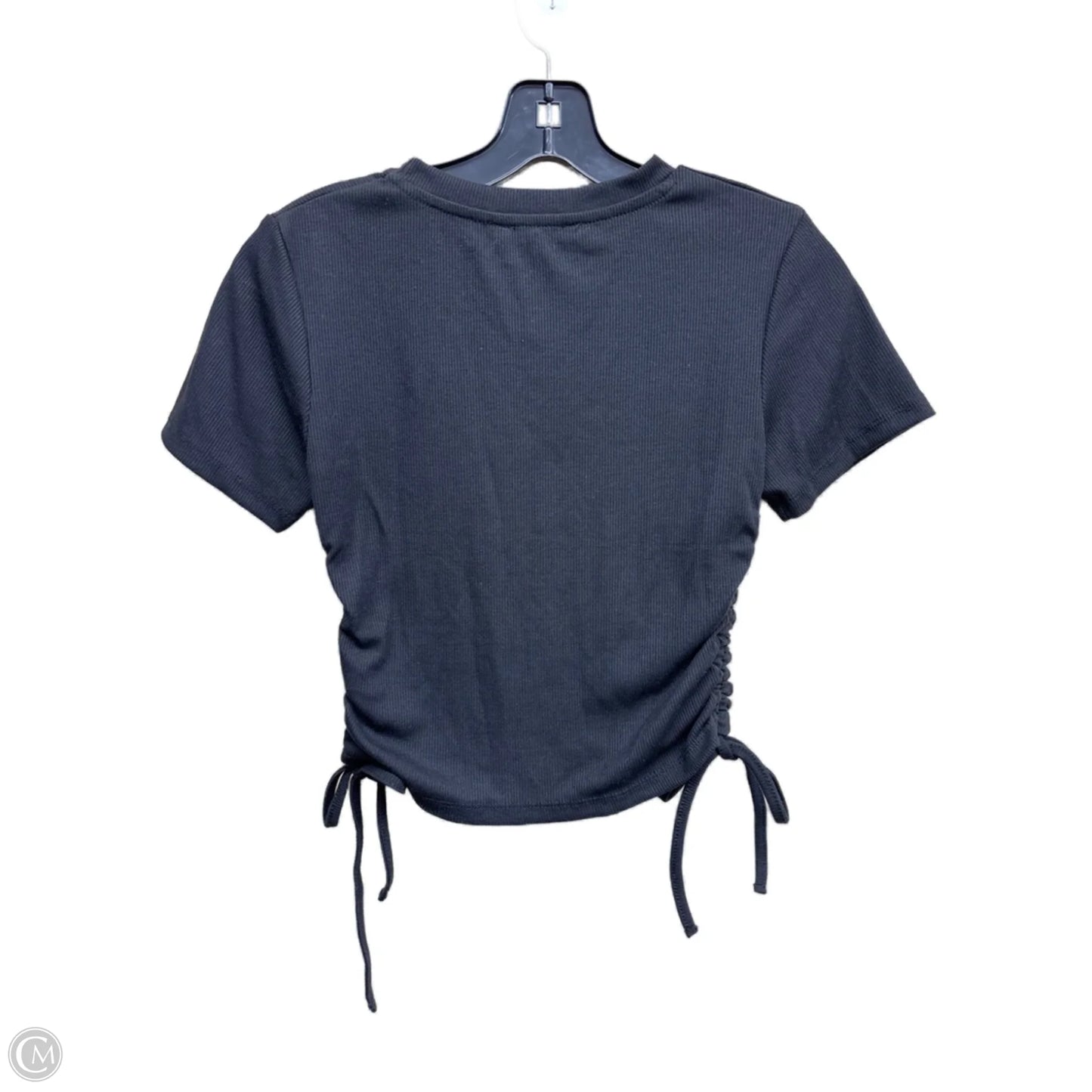 Top Short Sleeve By Clothes Mentor In Black, Size: M
