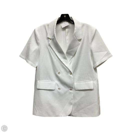 Top Short Sleeve By Clothes Mentor In White