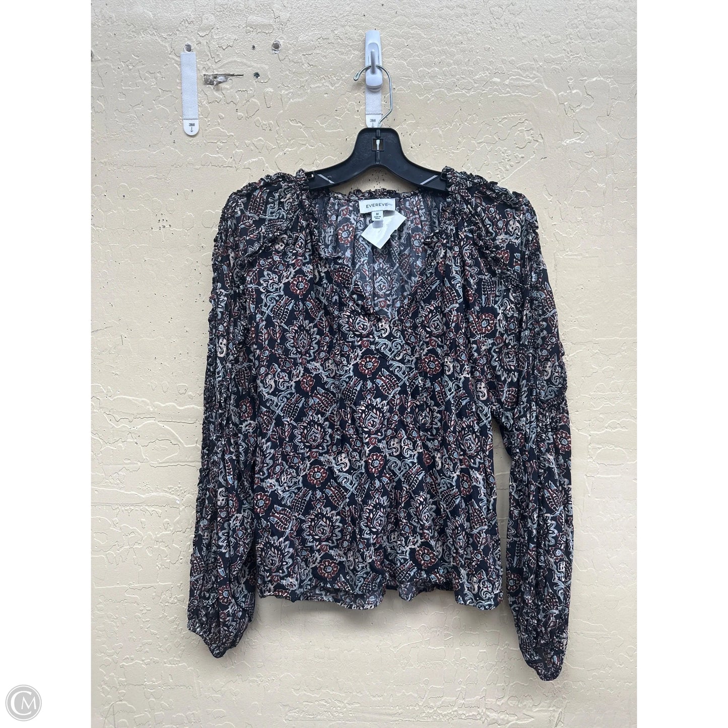 Top Long Sleeve By Evereve In Multi-colored, Size: M