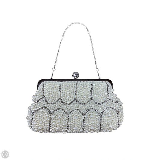 Clutch By Clothes Mentor, Size: Small
