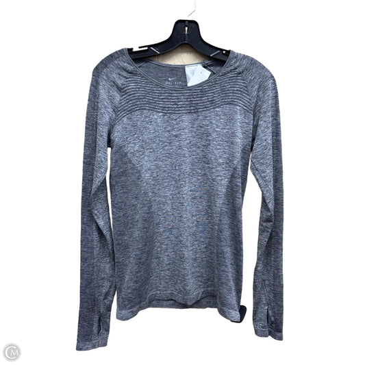 Athletic Top Long Sleeve Crewneck By Nike In Grey, Size: M