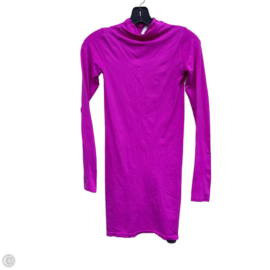 Dress Casual Short By Skims In Pink, Size: M