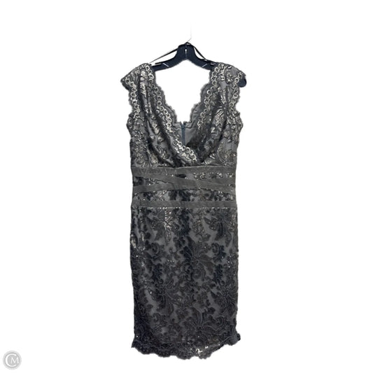 Dress Party Midi By Clothes Mentor In Green, Size: 10