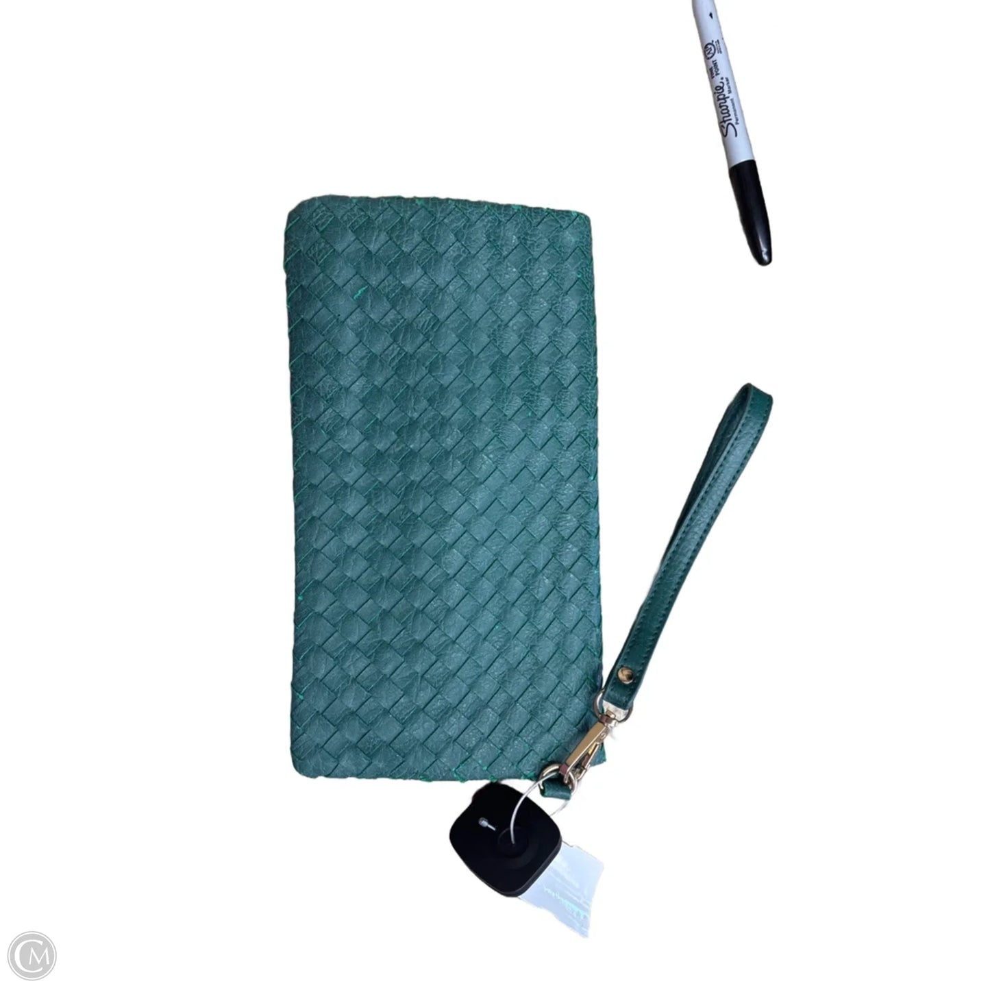 Wristlet By Urban Expressions, Size: Large