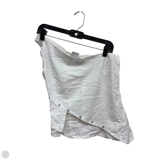 Top Sleeveless By Clothes Mentor In White, Size: 4