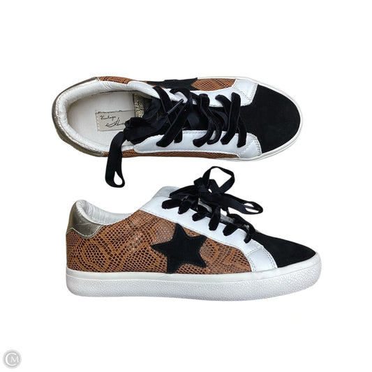 Shoes Sneakers By Vintage Havana In Snakeskin Print, Size: 6