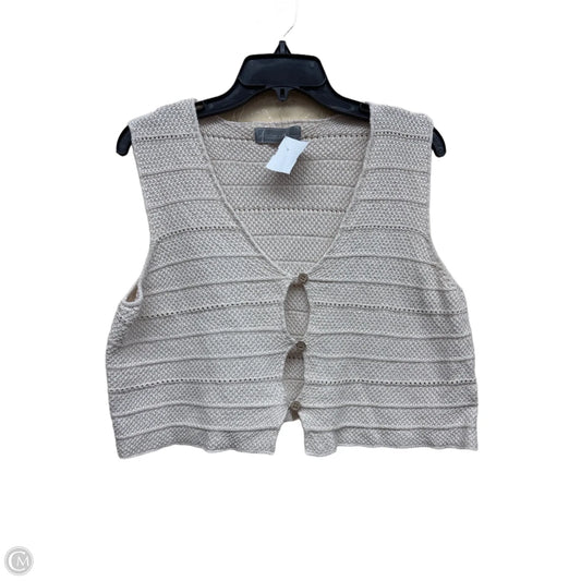 Top Sleeveless By Clothes Mentor In Tan, Size: L