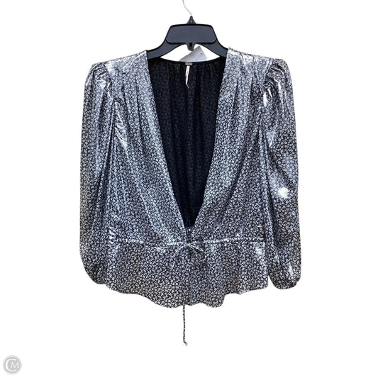 Top Long Sleeve By Free People In Silver, Size: M