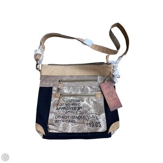 Crossbody By Clothes Mentor, Size: Large