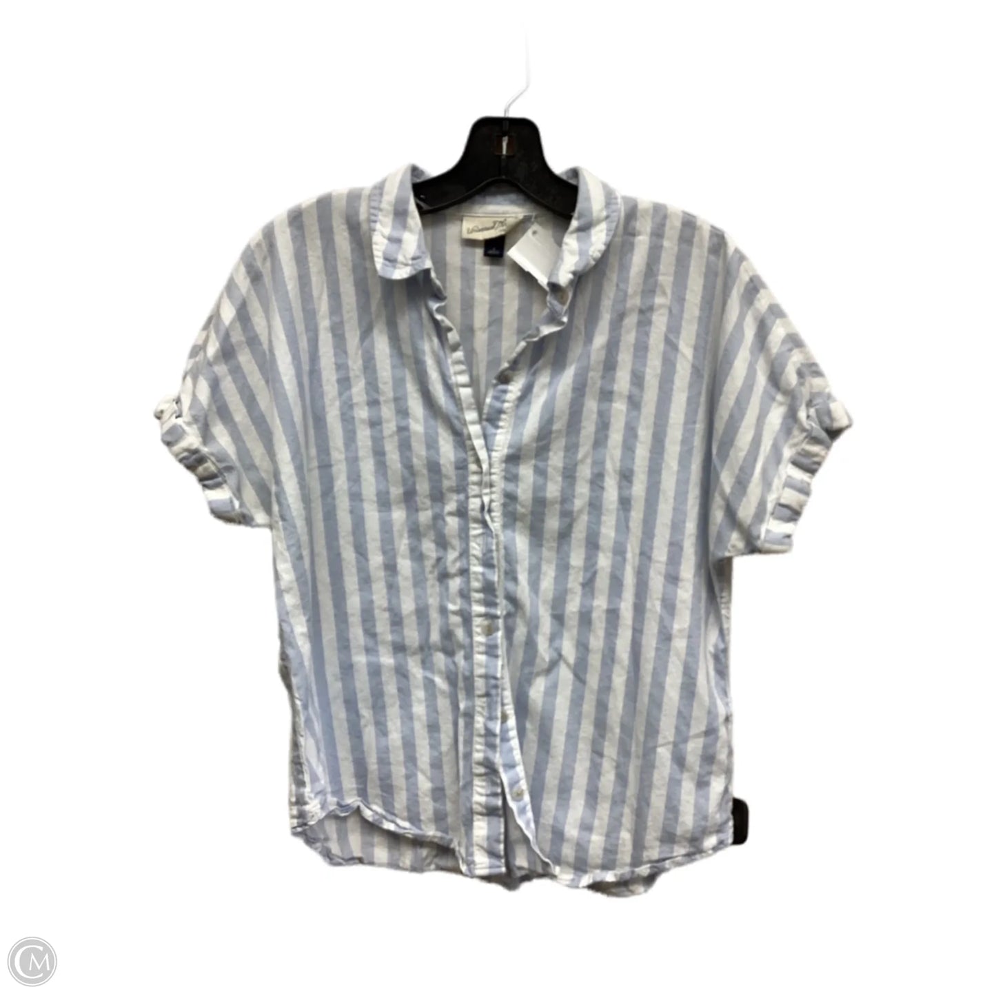 Top Short Sleeve By Universal Thread In Striped Pattern, Size: S