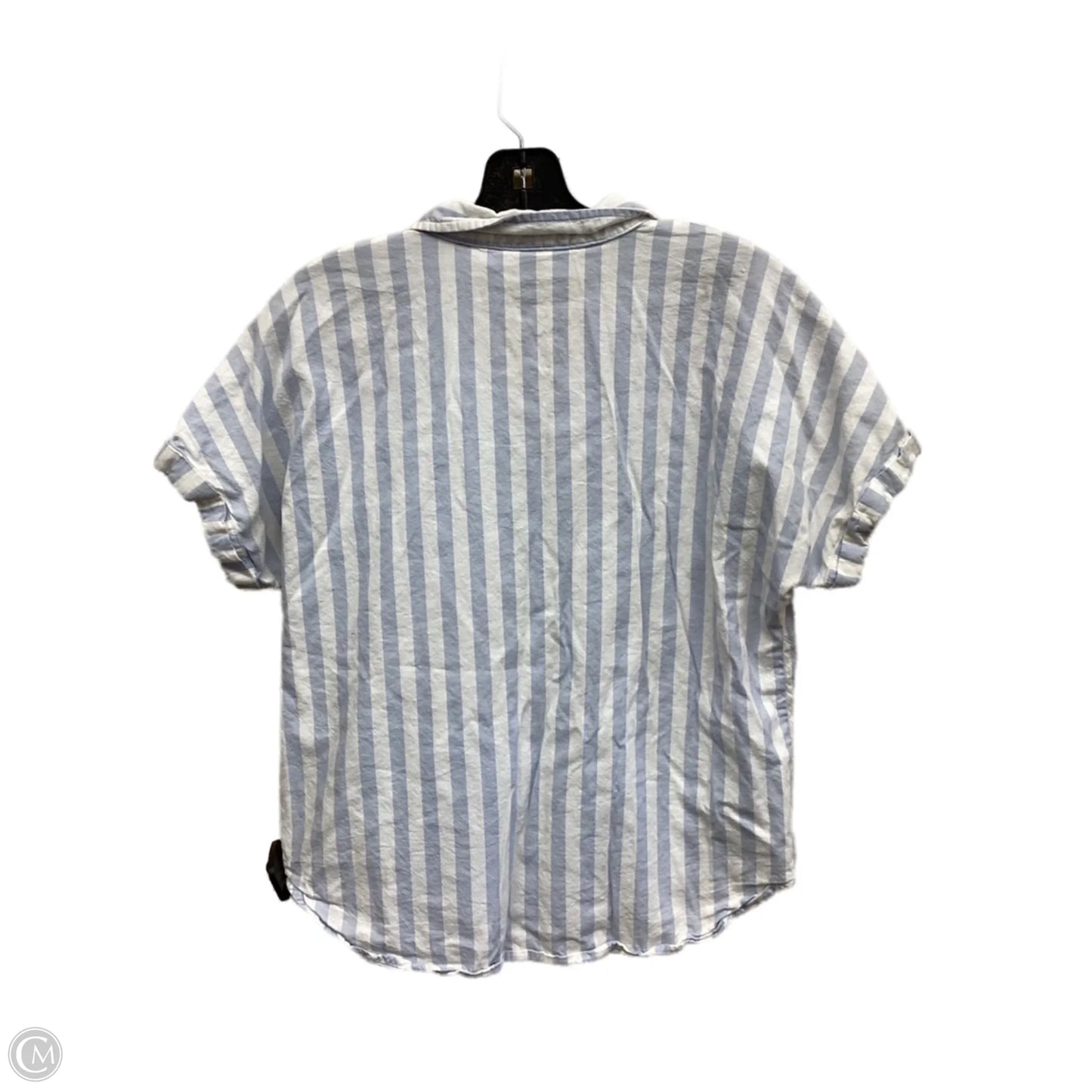 Top Short Sleeve By Universal Thread In Striped Pattern, Size: S