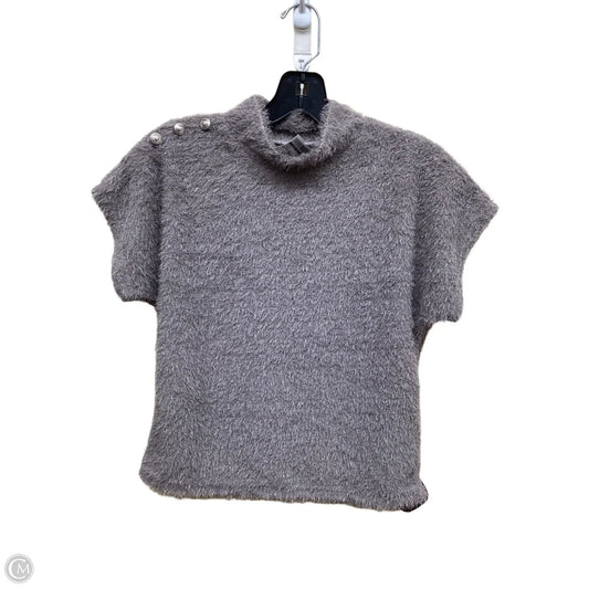 Top Short Sleeve By Clothes Mentor In Purple