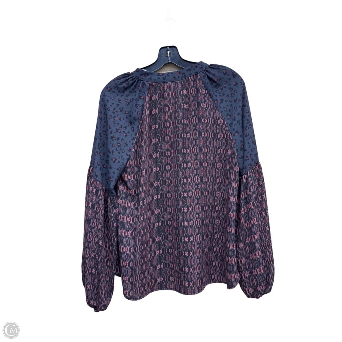 Top Long Sleeve By Clothes Mentor In Animal Print, Size: M