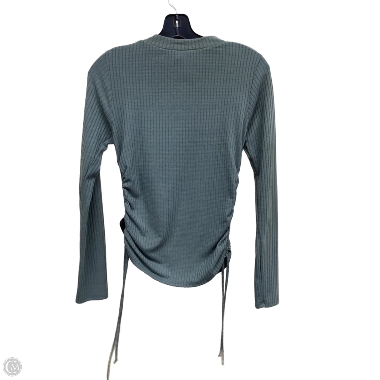 Top Long Sleeve By Clothes Mentor In Green